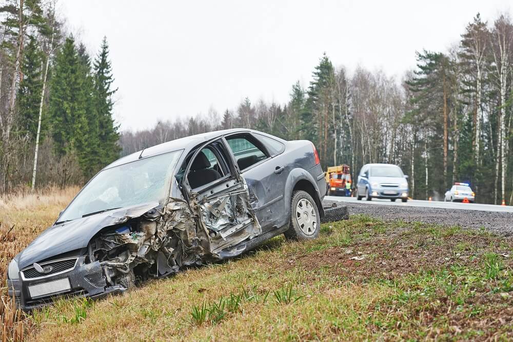 Wypadek, awaria na autostradzie lub drodze ekspresowej - co robić?