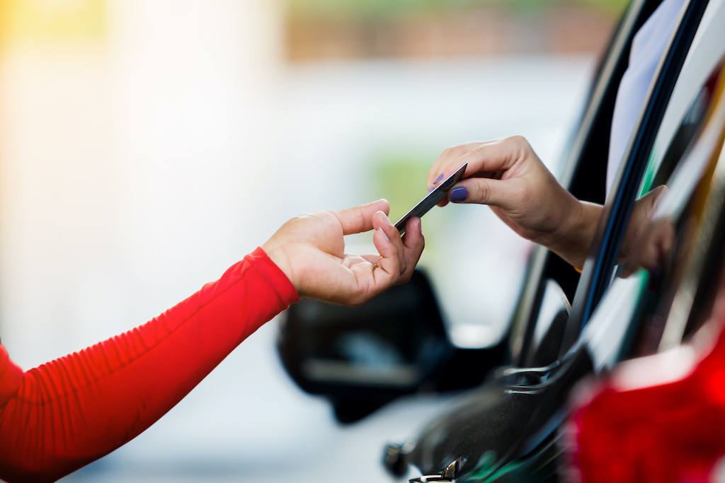 Karta paliwowa BP Komfort Prepaid - na czym polega?