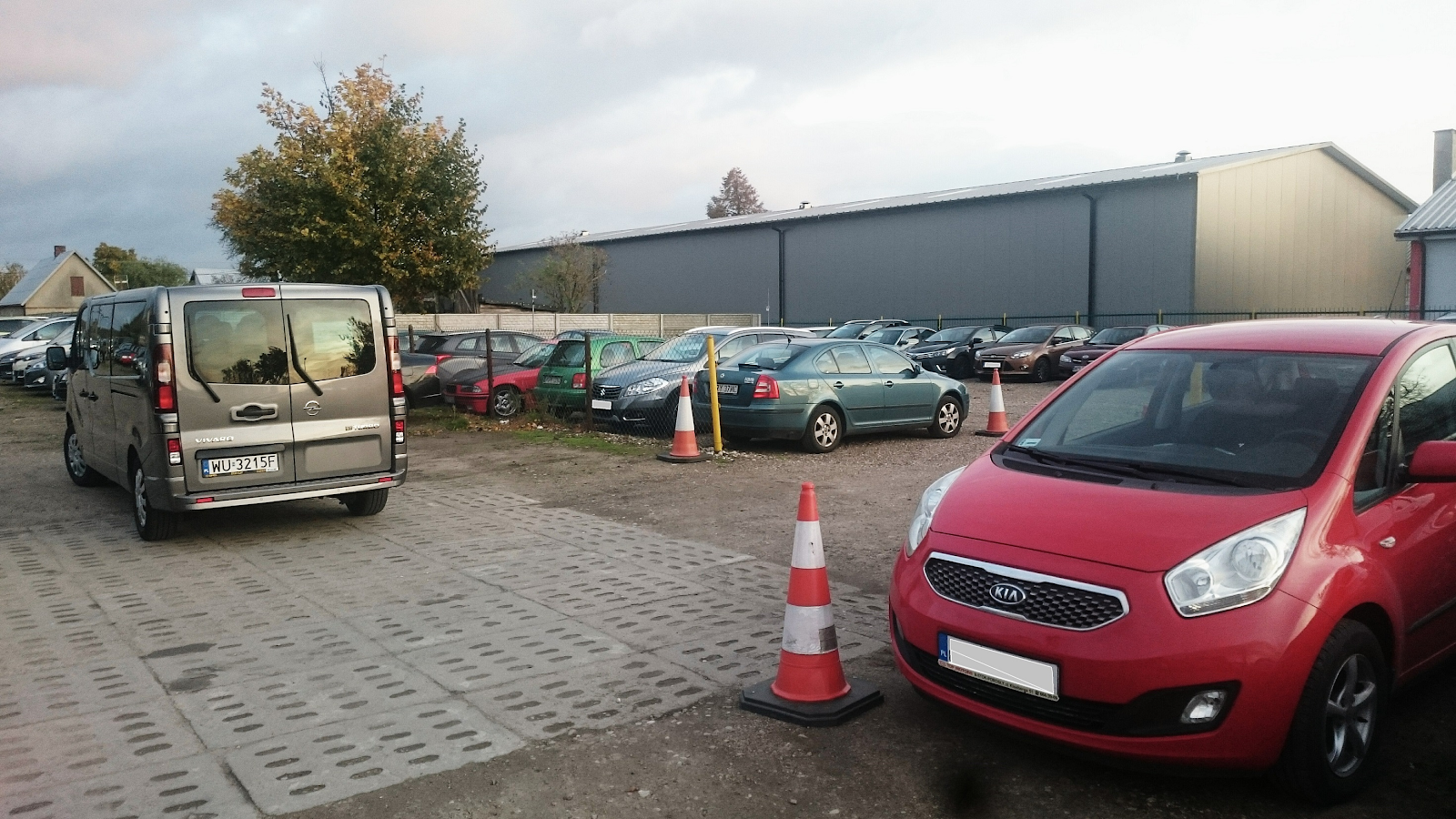 Solid Parking przy lotnisku Modlin